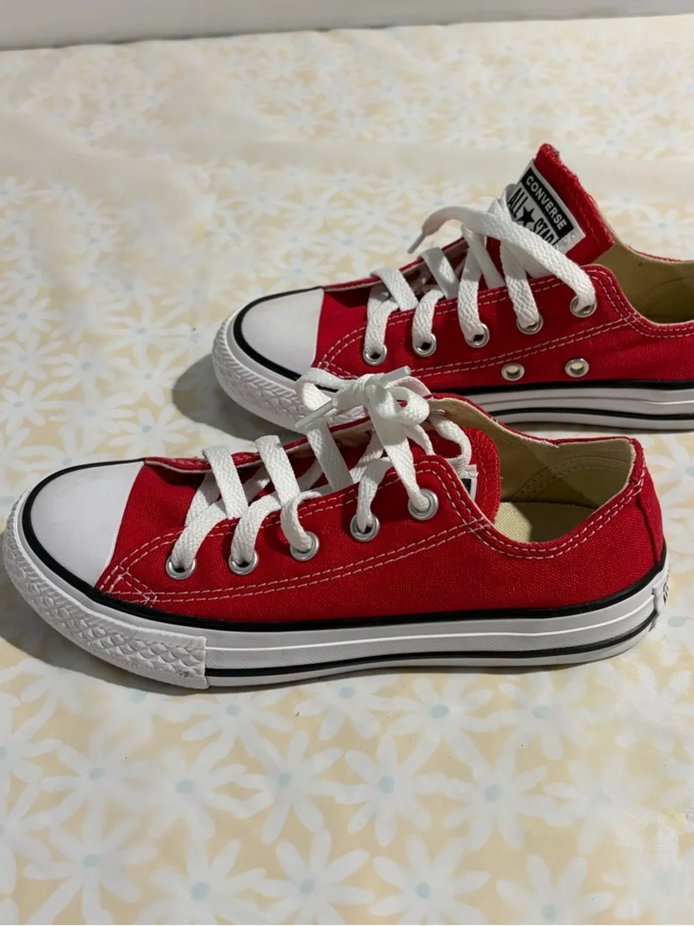 Converse‎ Red Low Top All Star Kids Sneakers